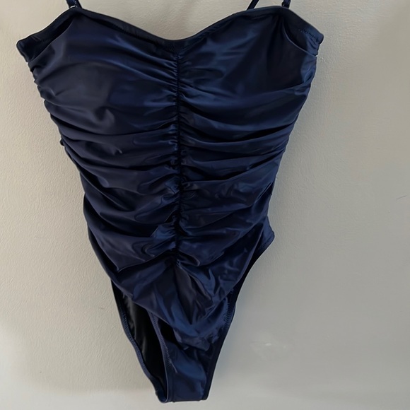NWT J.Crew ruched sweetheart one piece bathing suit- size 12 - Picture 7 of 7